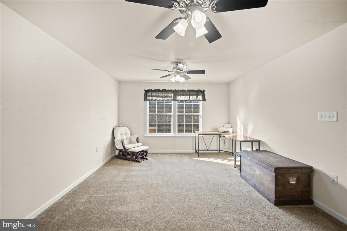 LAKELAND PLACE - Residential