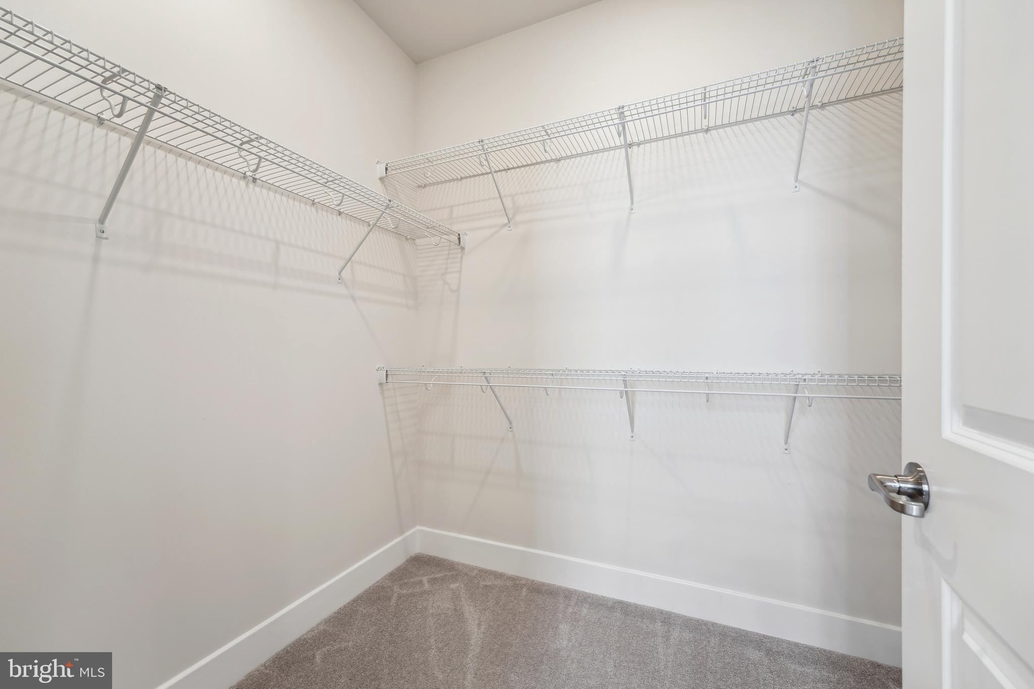 ST. CHARLES - Residential