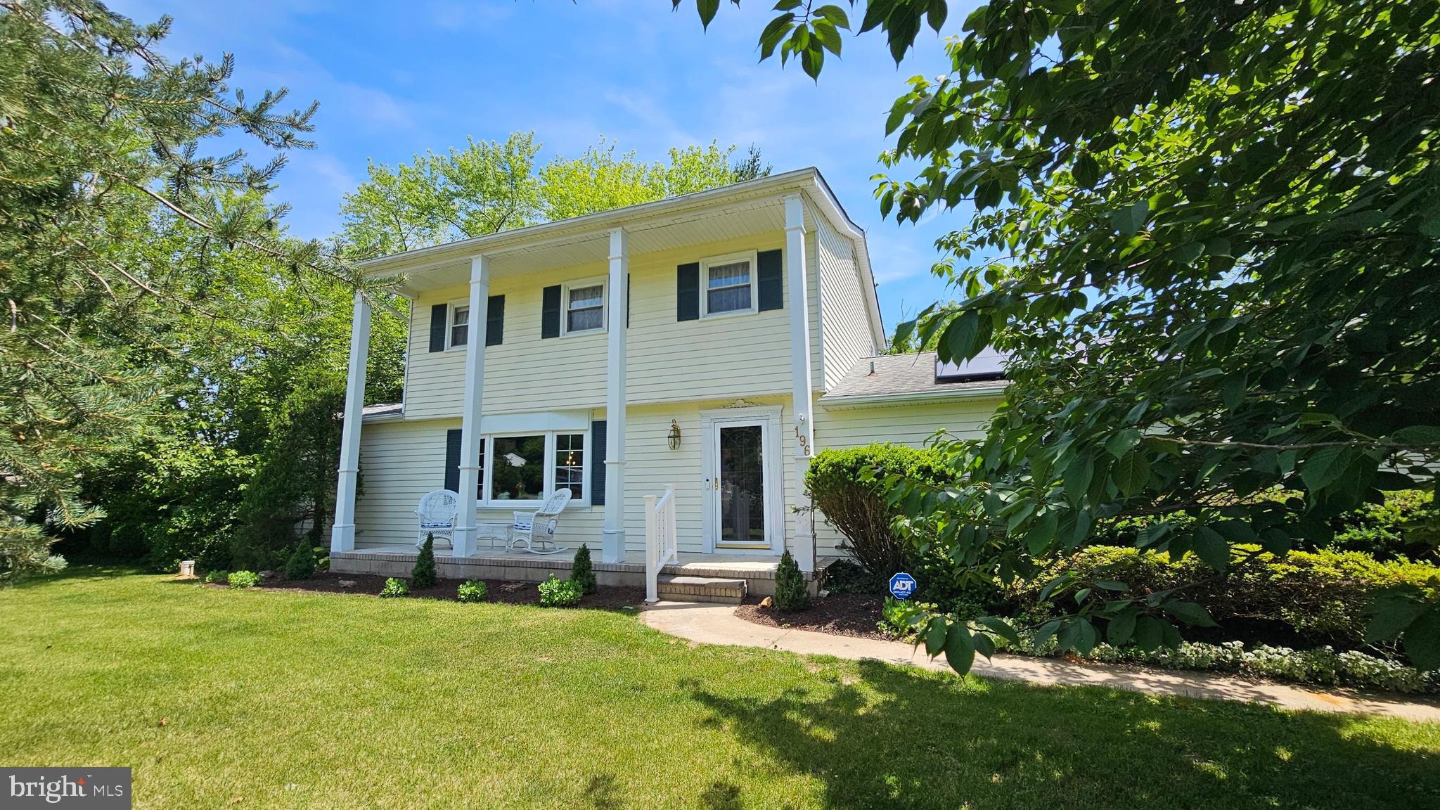 196 HOMESTEAD PLACE