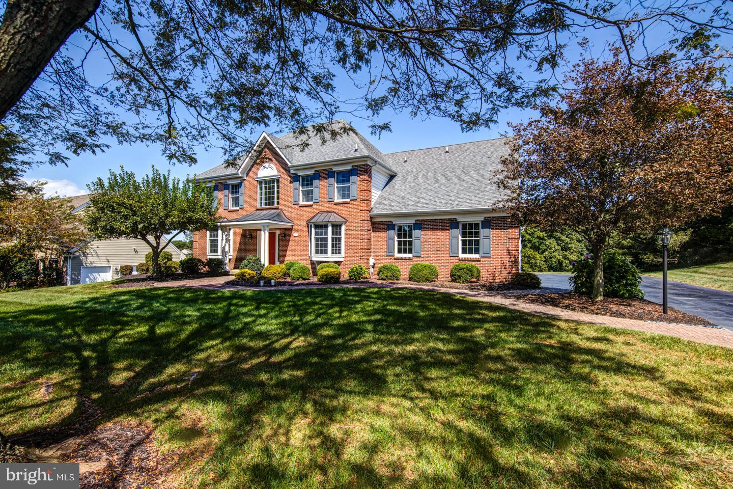 CLOCKTOWER WOODS - Residential