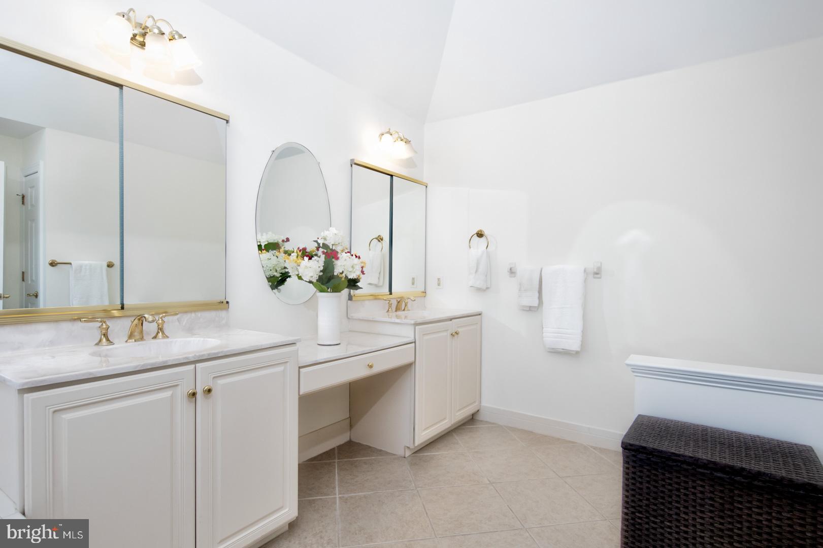 CLOCKTOWER WOODS - Residential