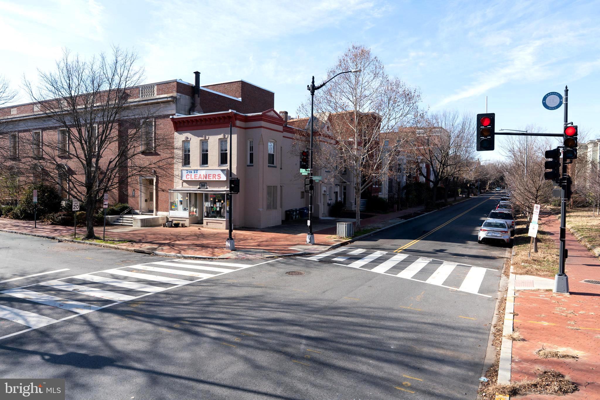 653-655 CONSTITUTION AVENUE NE