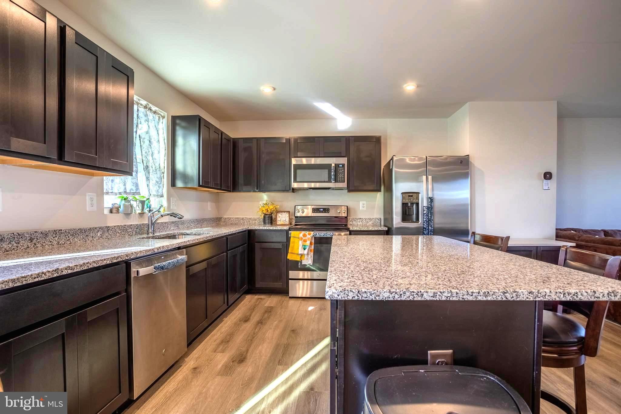 SOUTH BROOK - Residential