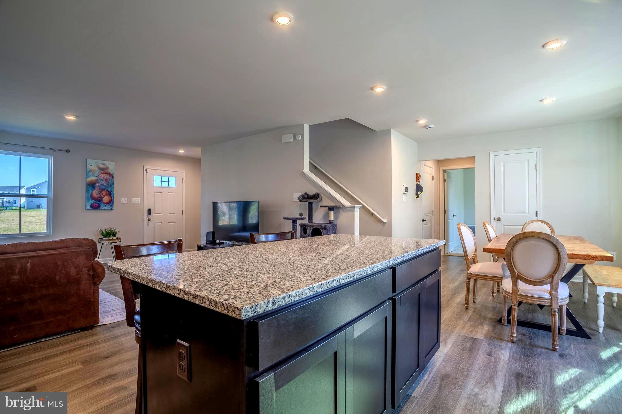 SOUTH BROOK - Residential