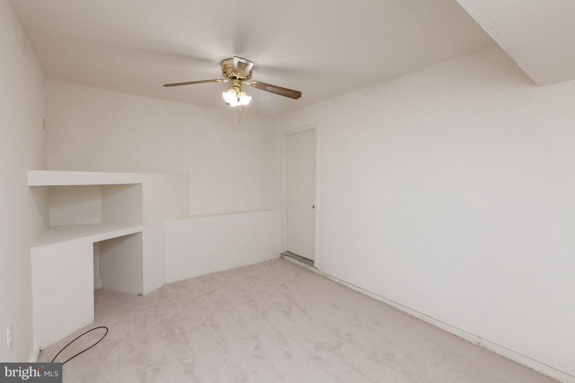 MATTAWOMAN WOODS IND HEAD - Residential