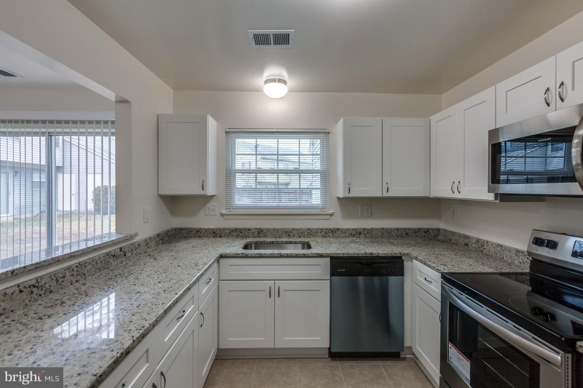 MATTAWOMAN WOODS IND HEAD - Residential