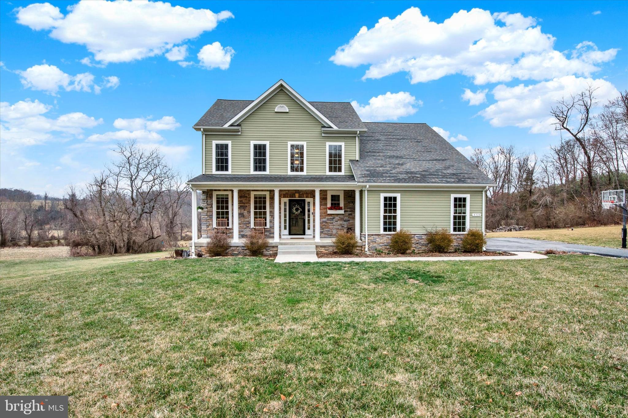 COVENTRY MEADOWS - Residential