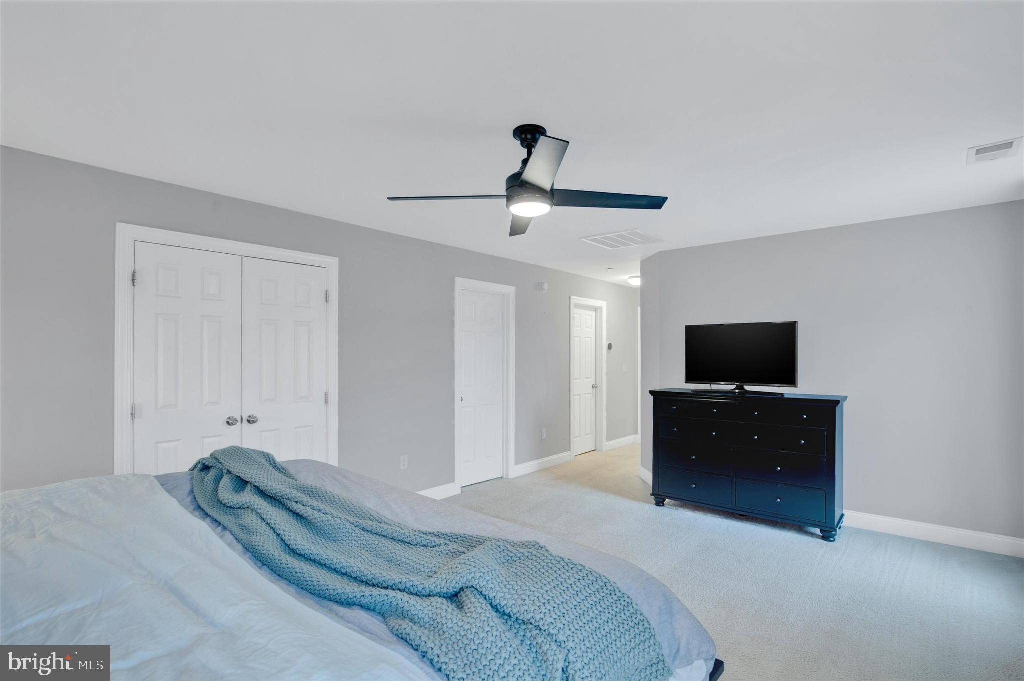 COVENTRY MEADOWS - Residential