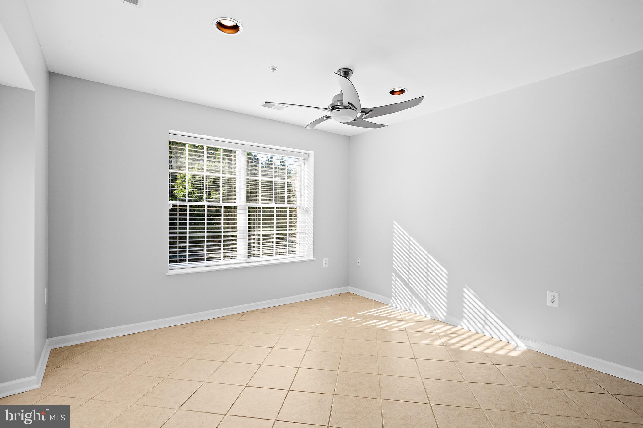 STRAFFAN CONDOS - Residential