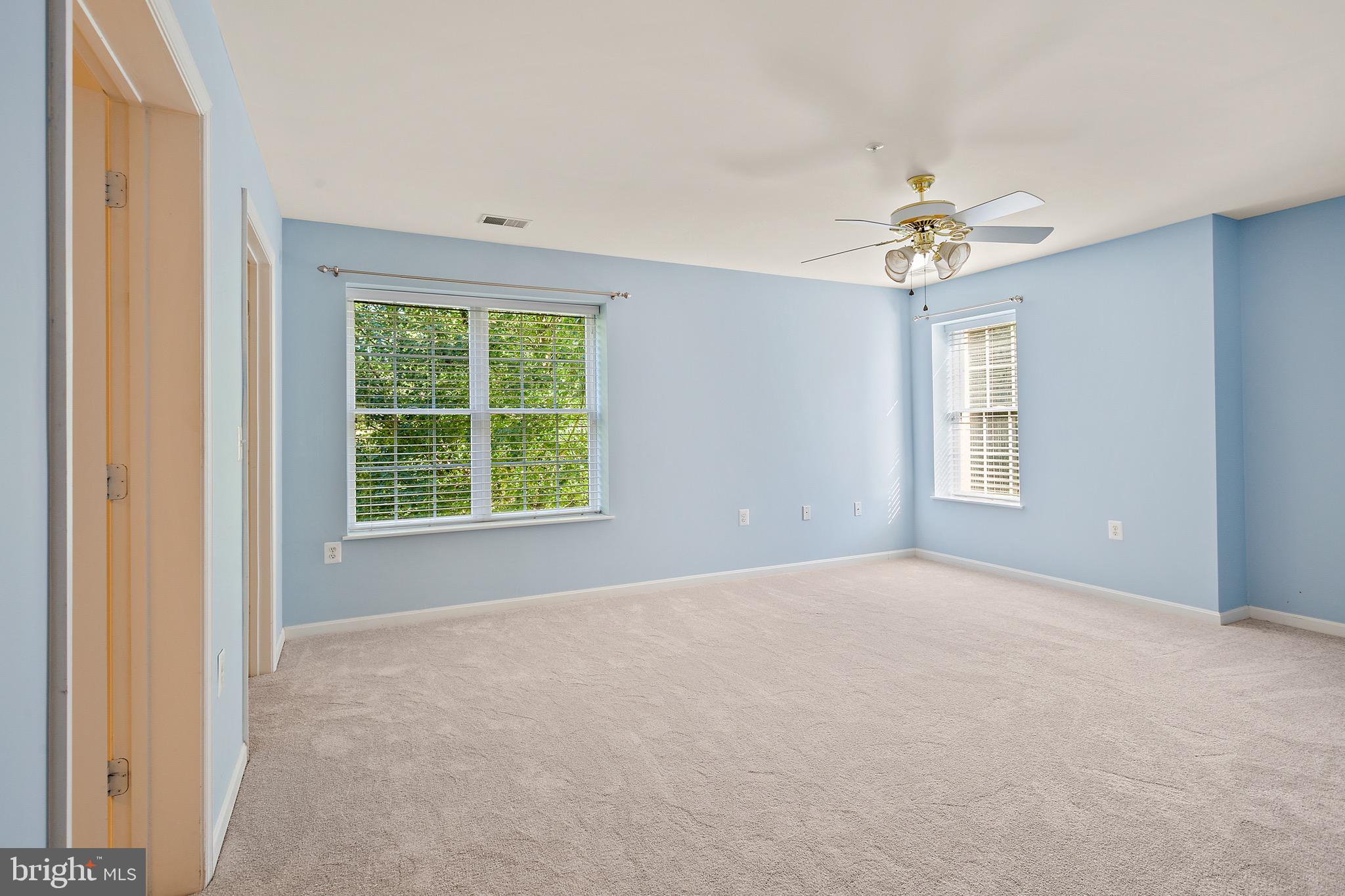 STRAFFAN CONDOS - Residential