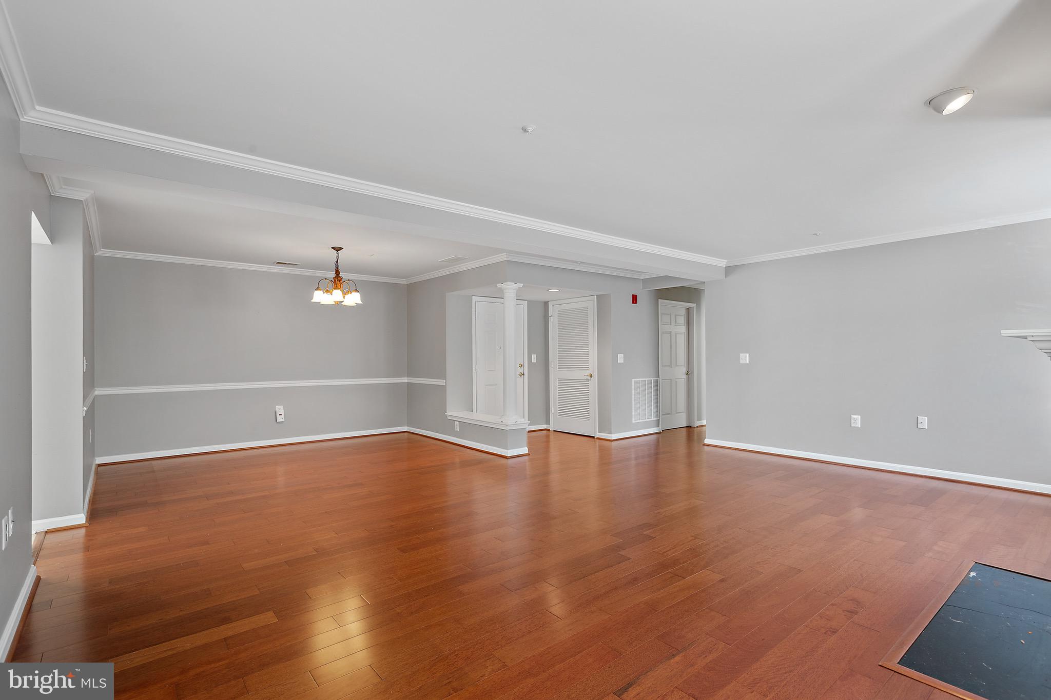 STRAFFAN CONDOS - Residential