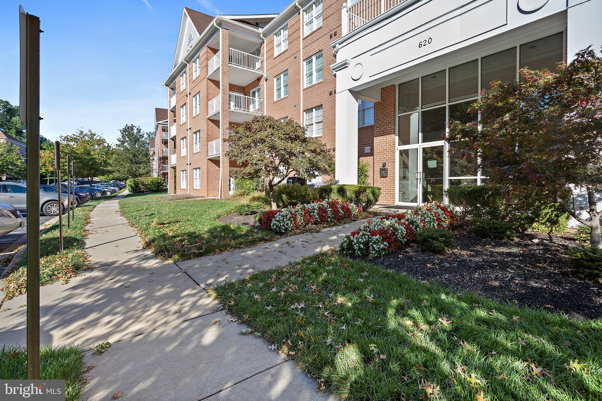 STRAFFAN CONDOS - Residential