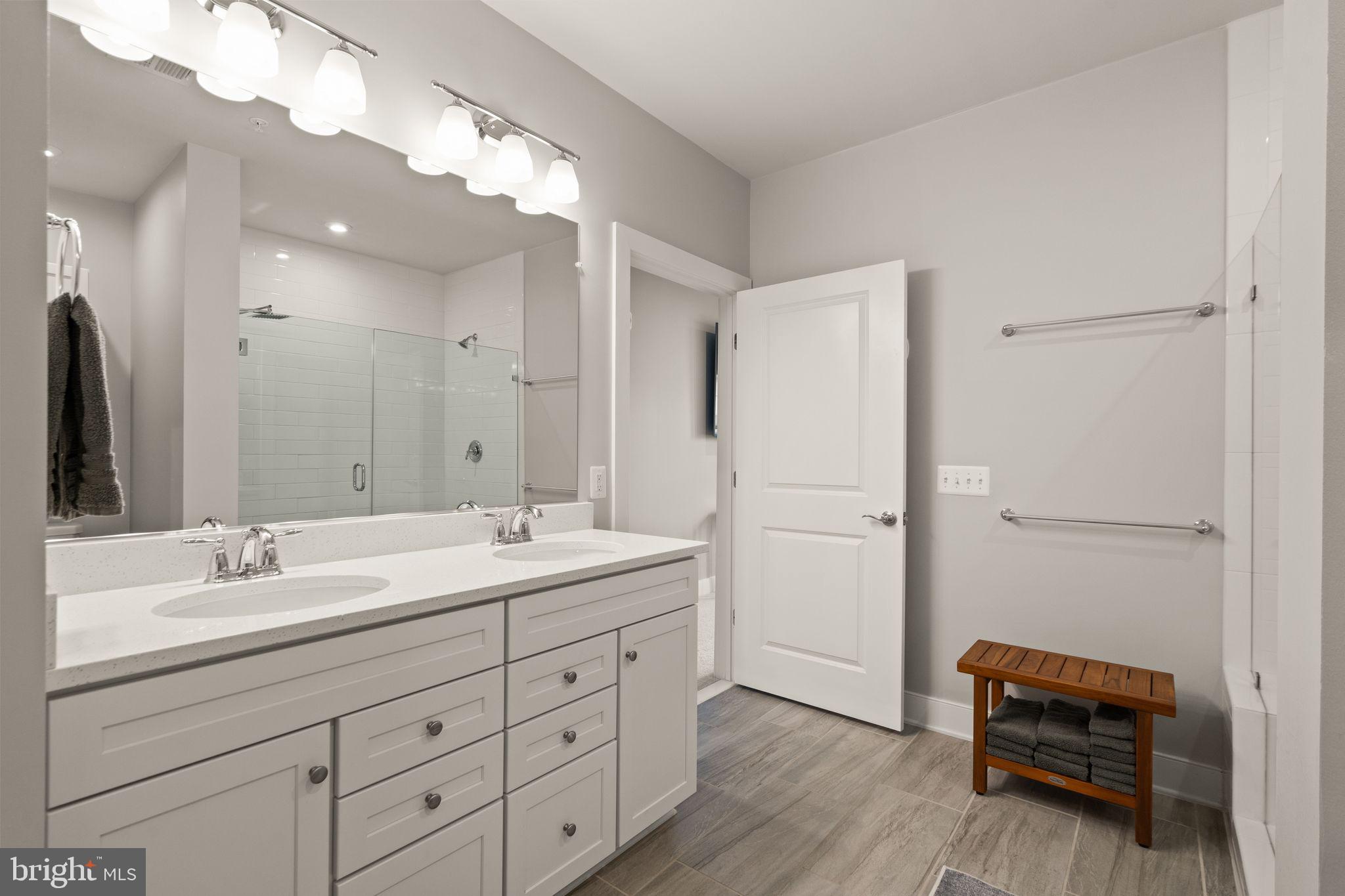 METROPARK AT ARROWBROOK - Residential