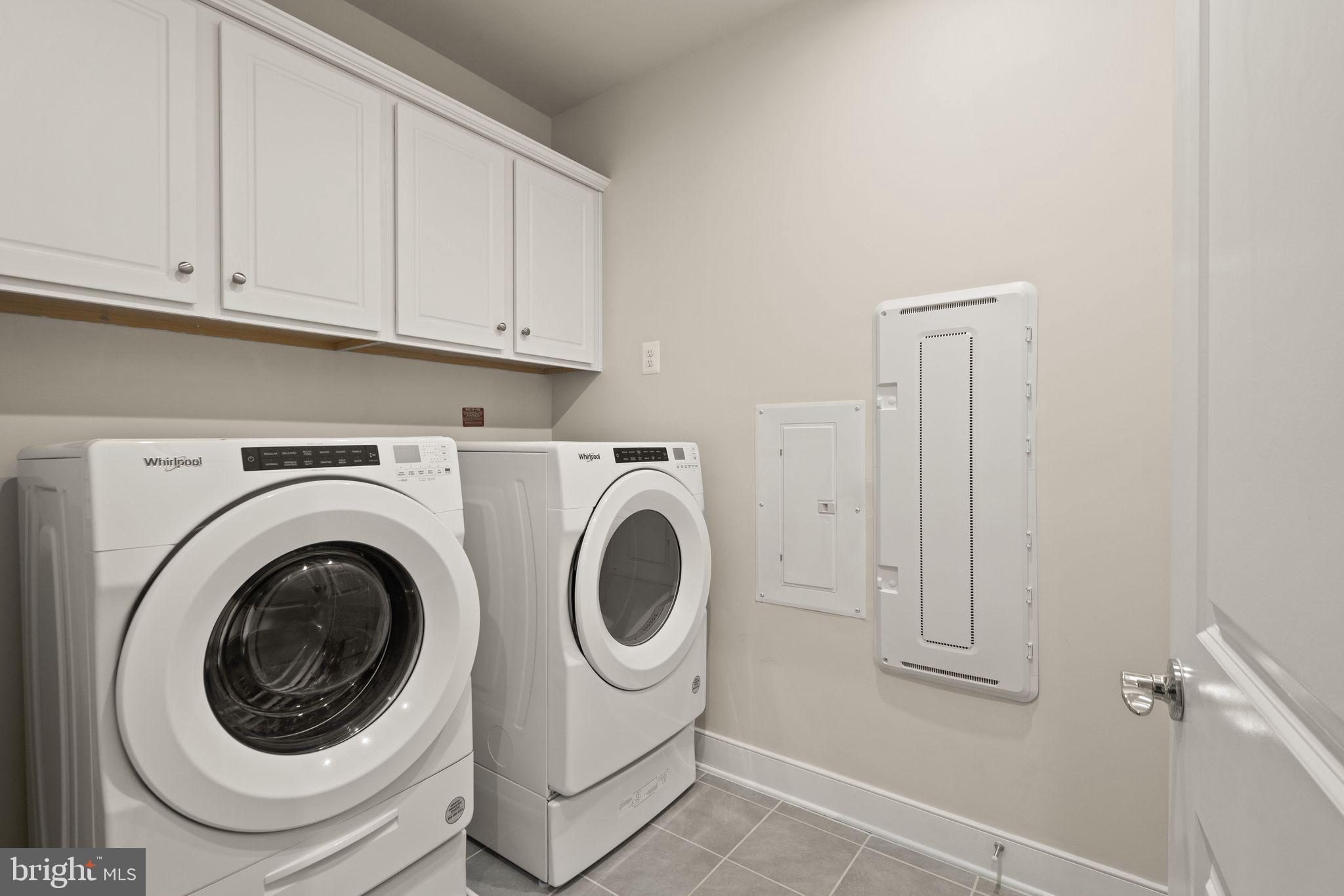 METROPARK AT ARROWBROOK - Residential