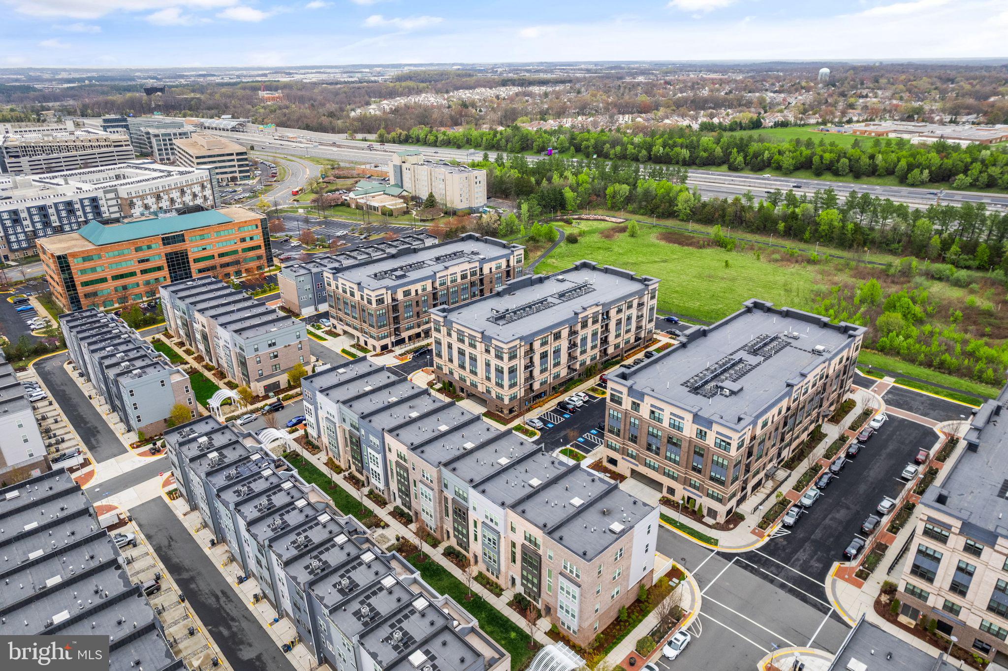 METROPARK AT ARROWBROOK - Residential