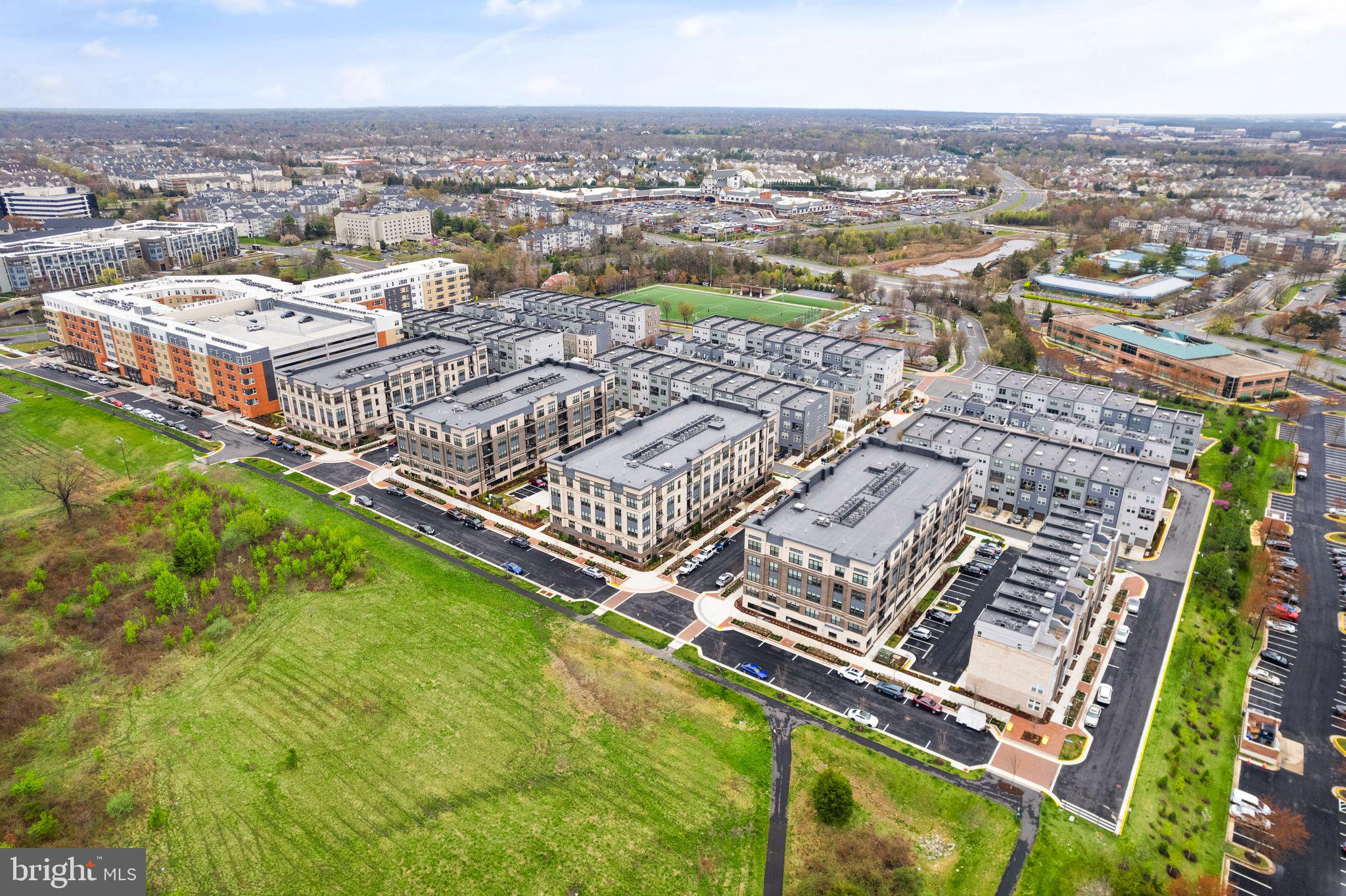 METROPARK AT ARROWBROOK - Residential