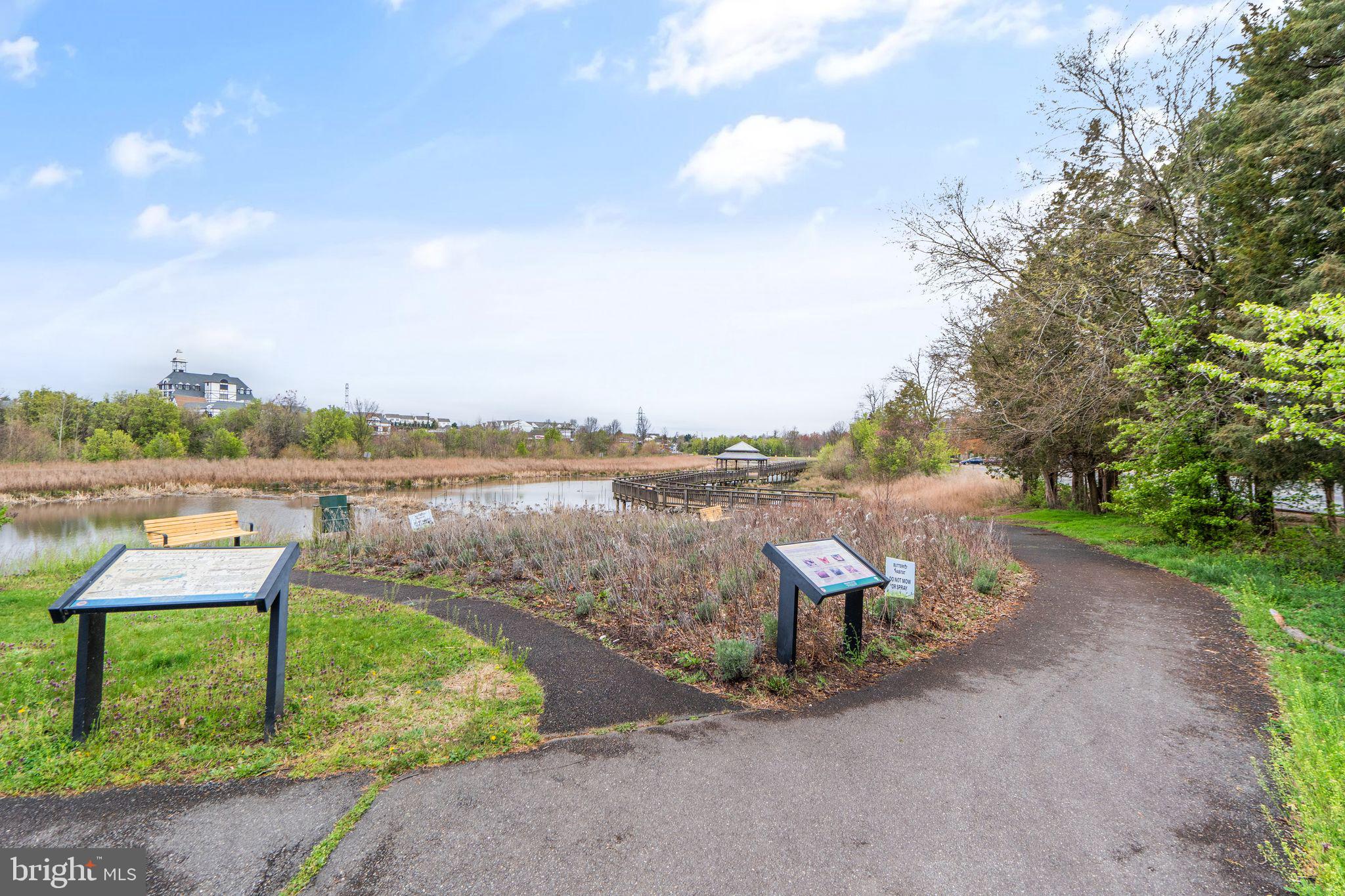 METROPARK AT ARROWBROOK - Residential