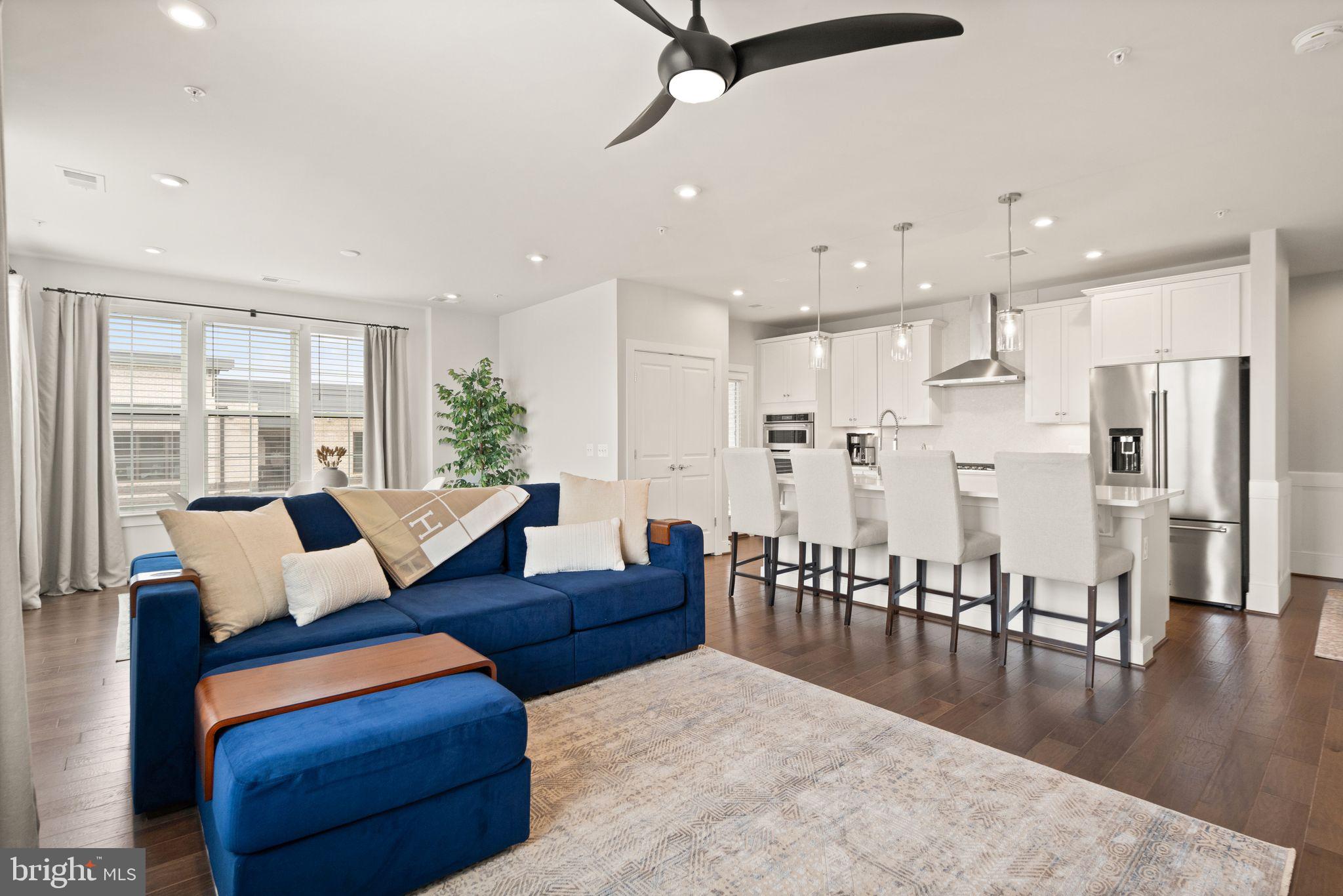 METROPARK AT ARROWBROOK - Residential