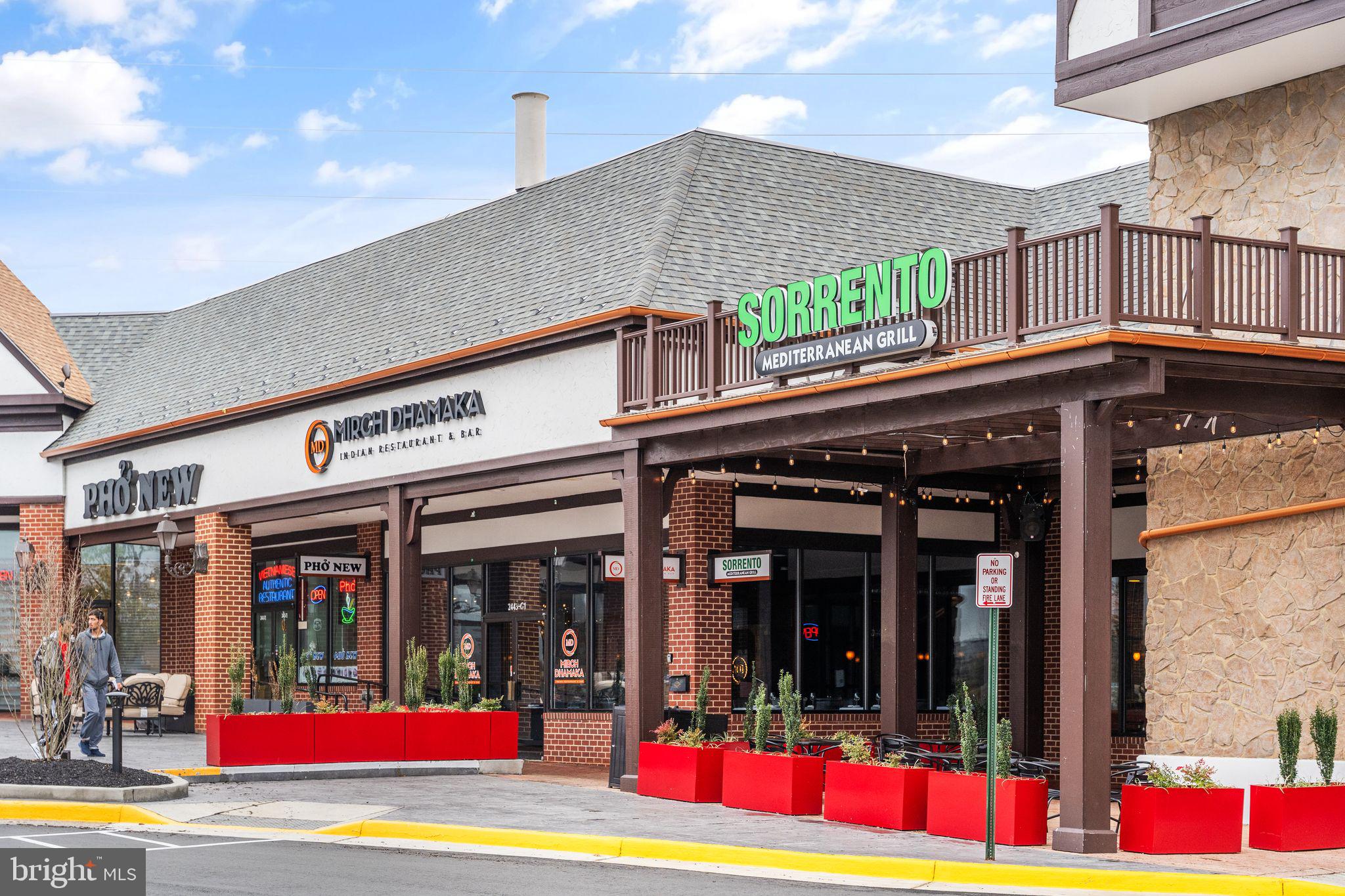 METROPARK AT ARROWBROOK - Residential