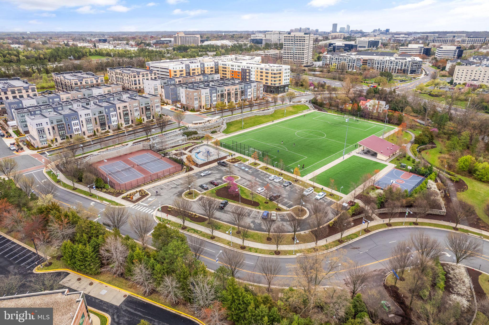 METROPARK AT ARROWBROOK - Residential