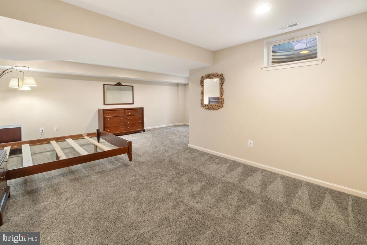 WORMANS MILL - Residential