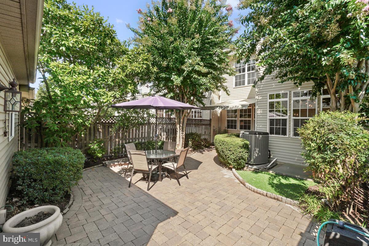 WORMANS MILL - Residential