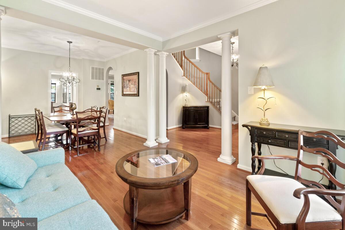 WORMANS MILL - Residential