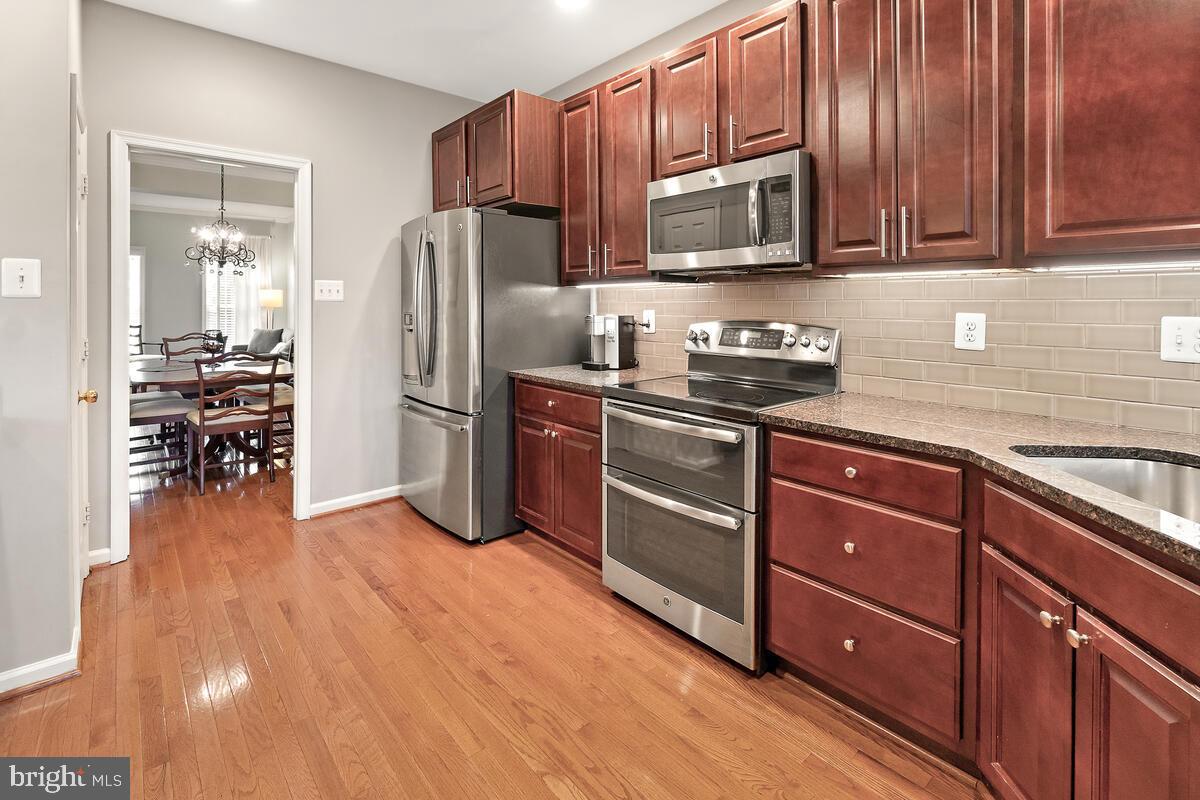 WORMANS MILL - Residential