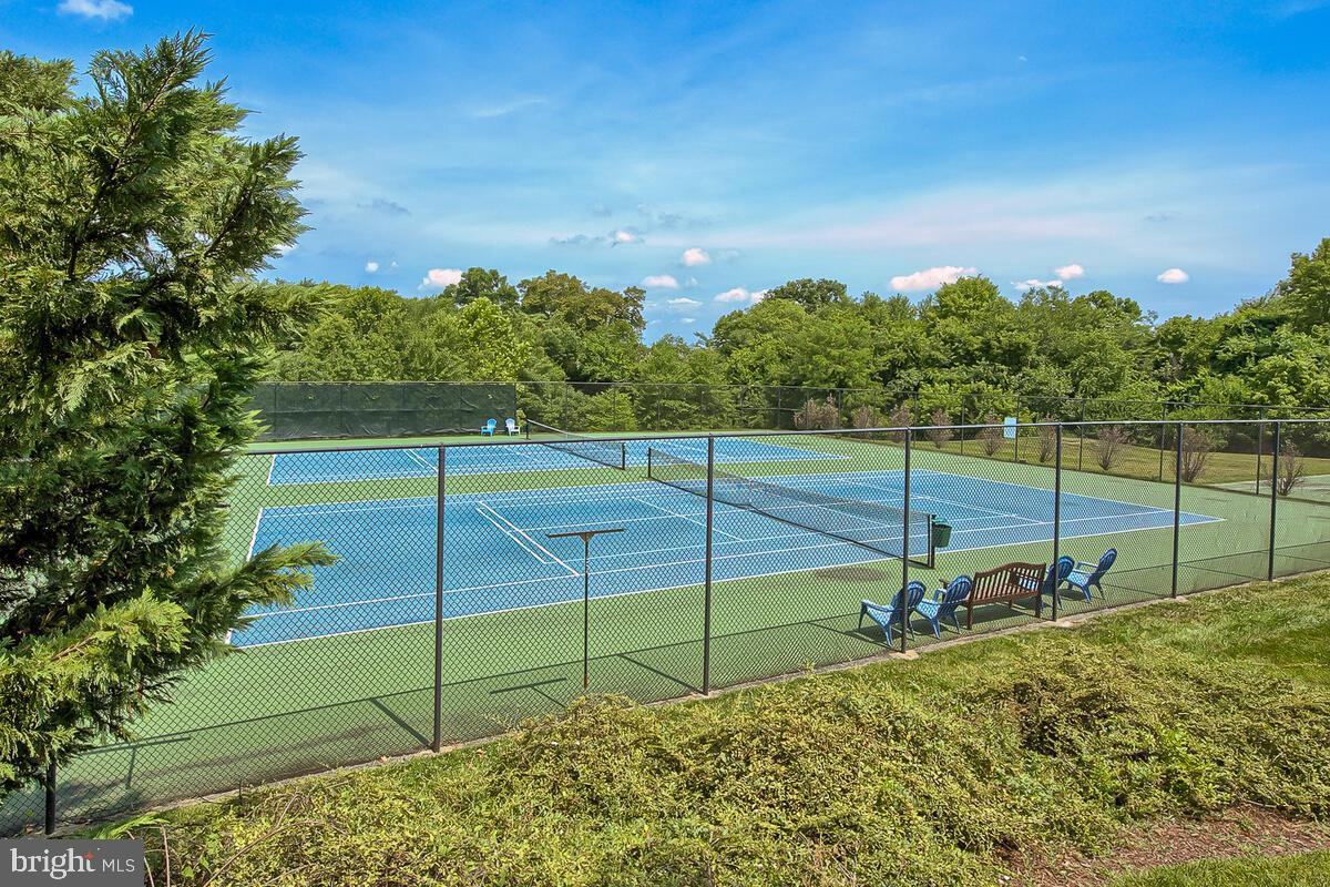 WORMANS MILL - Residential