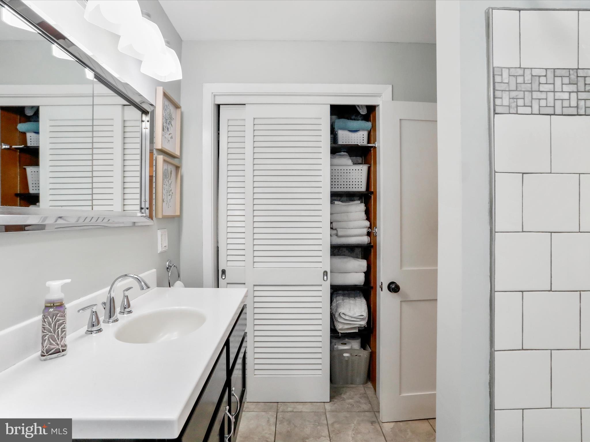 MAPLESIDE - Residential