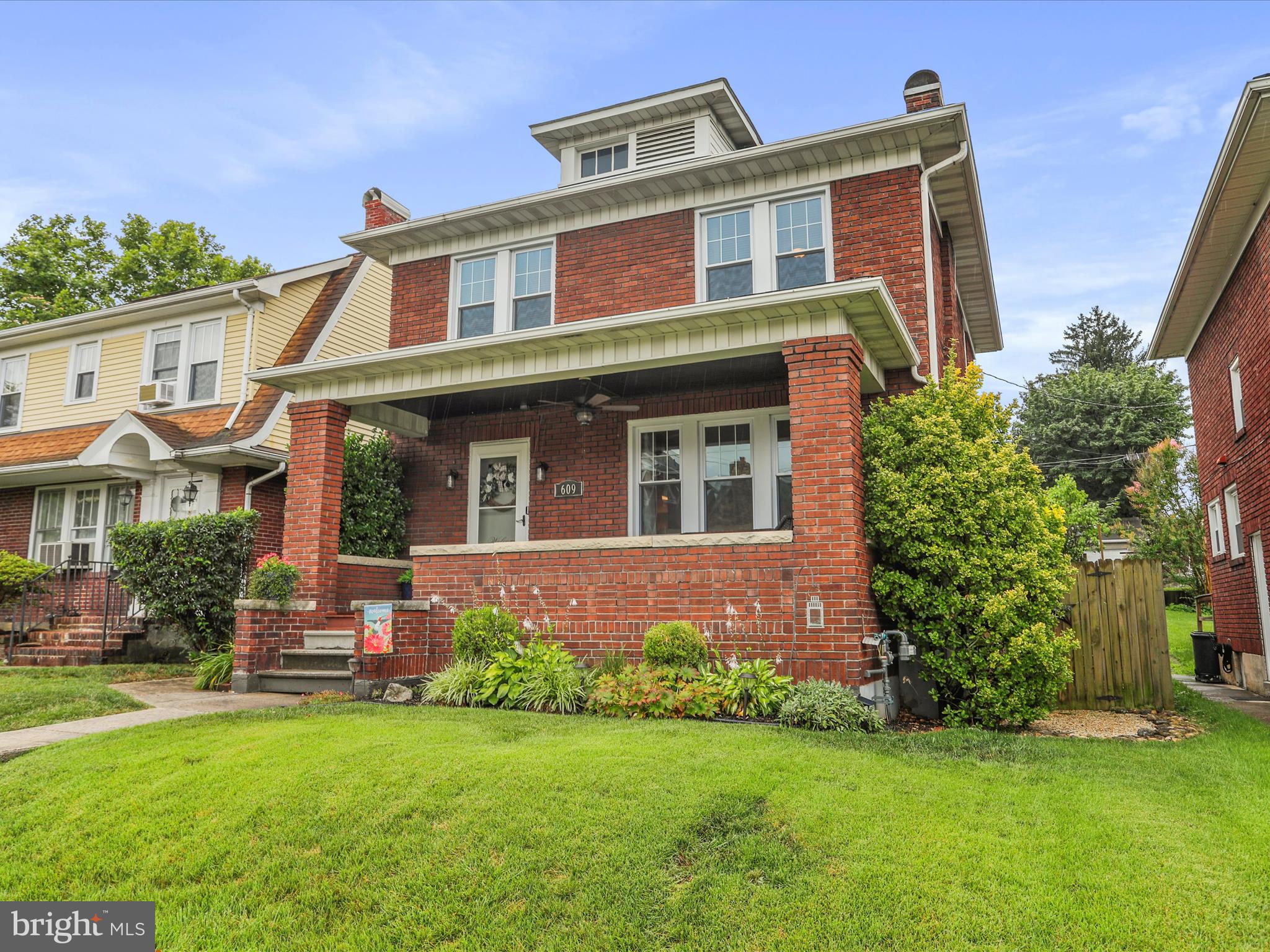 MAPLESIDE - Residential