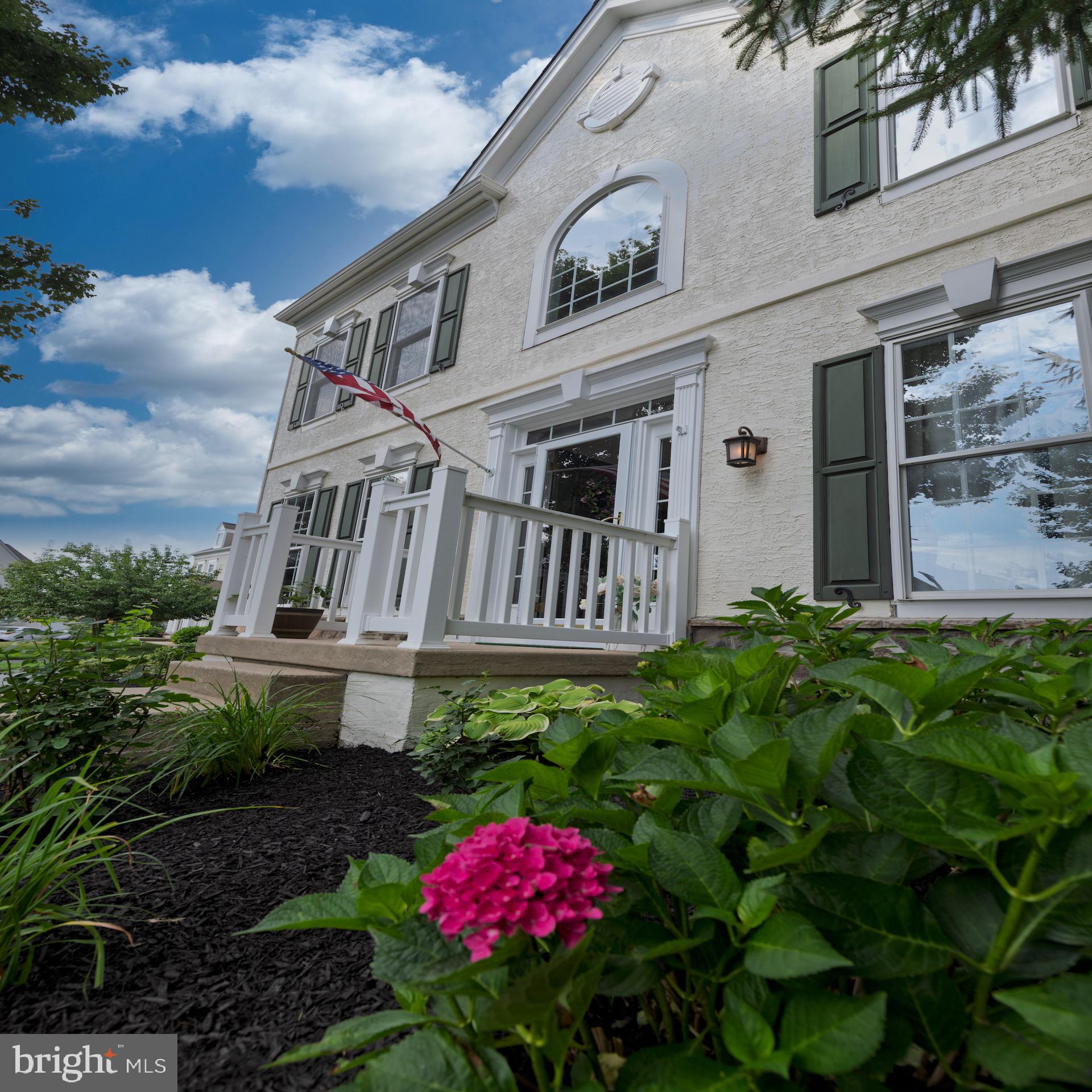 508 EMERSON CIRCLE