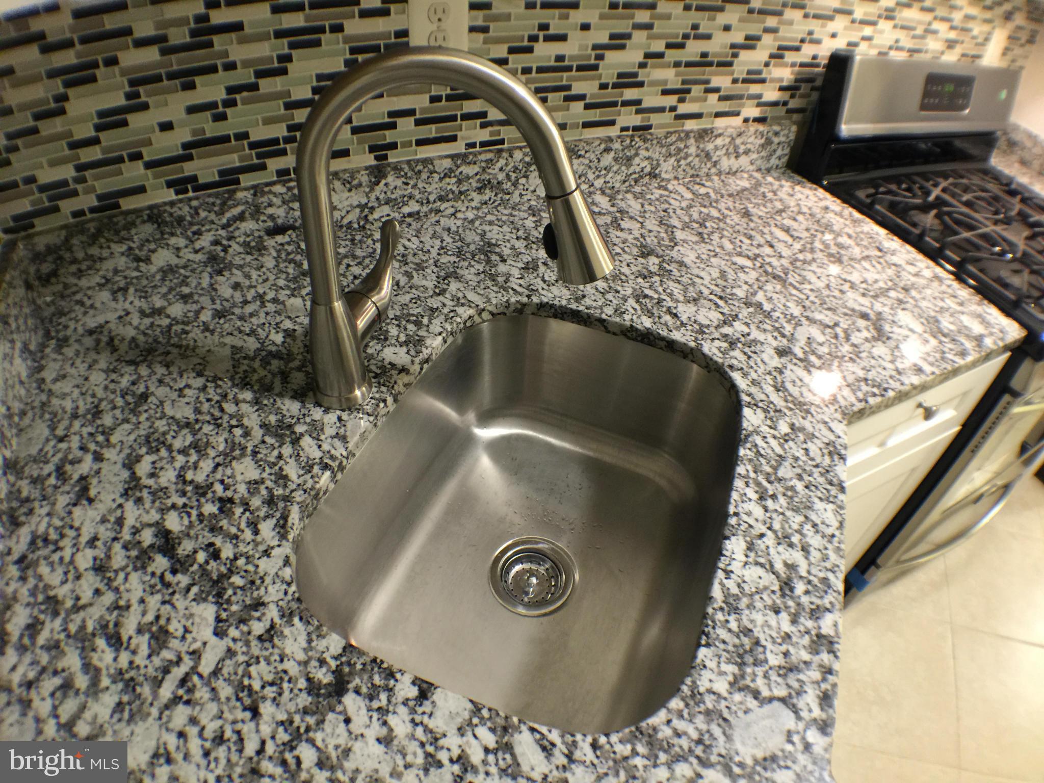 GAYLAWN - Residential