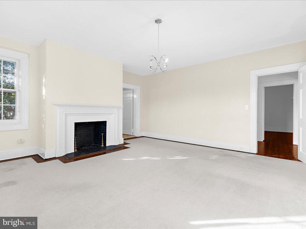 GUILFORD - Residential