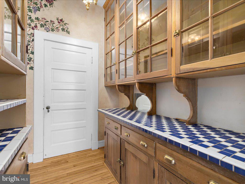 GUILFORD - Residential