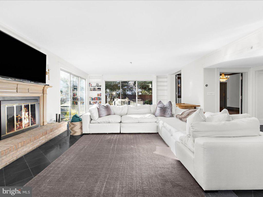 GUILFORD - Residential