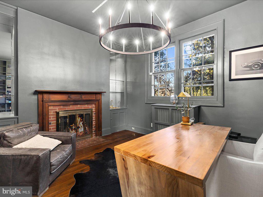 GUILFORD - Residential