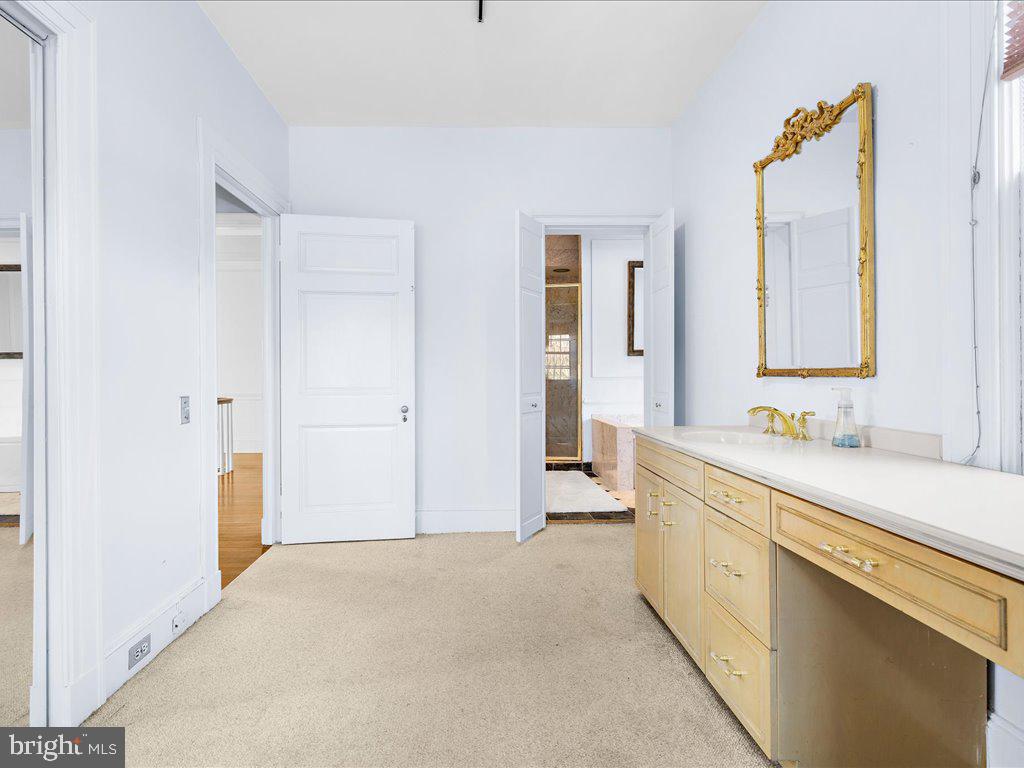 GUILFORD - Residential