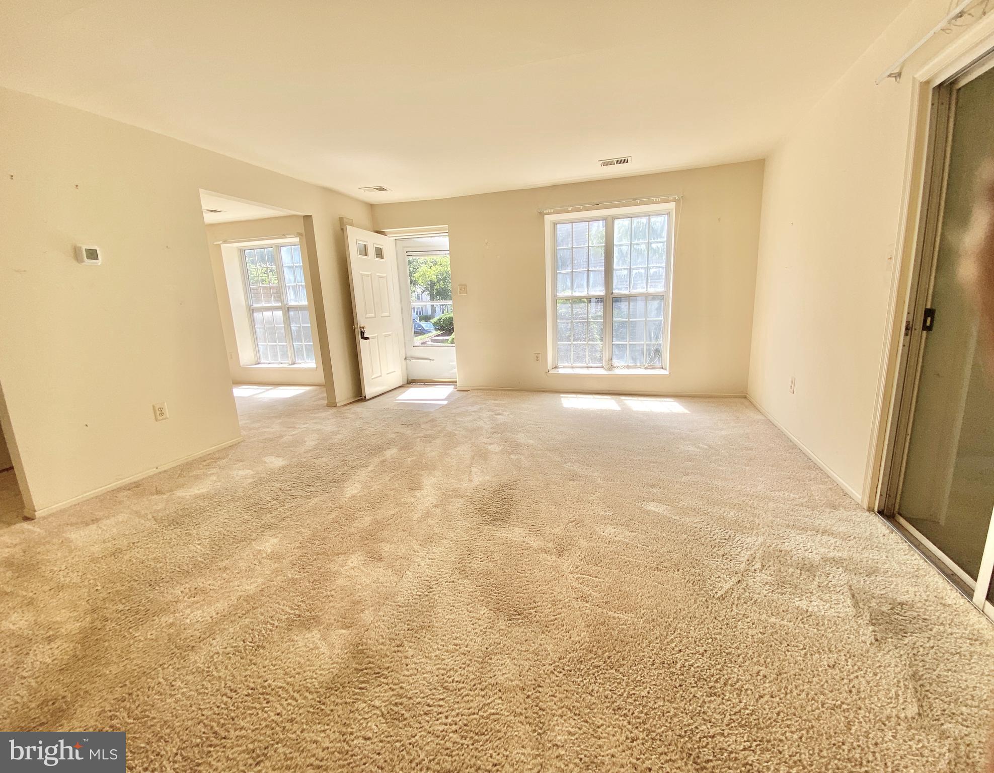 2877 BURGUNDY PLACE