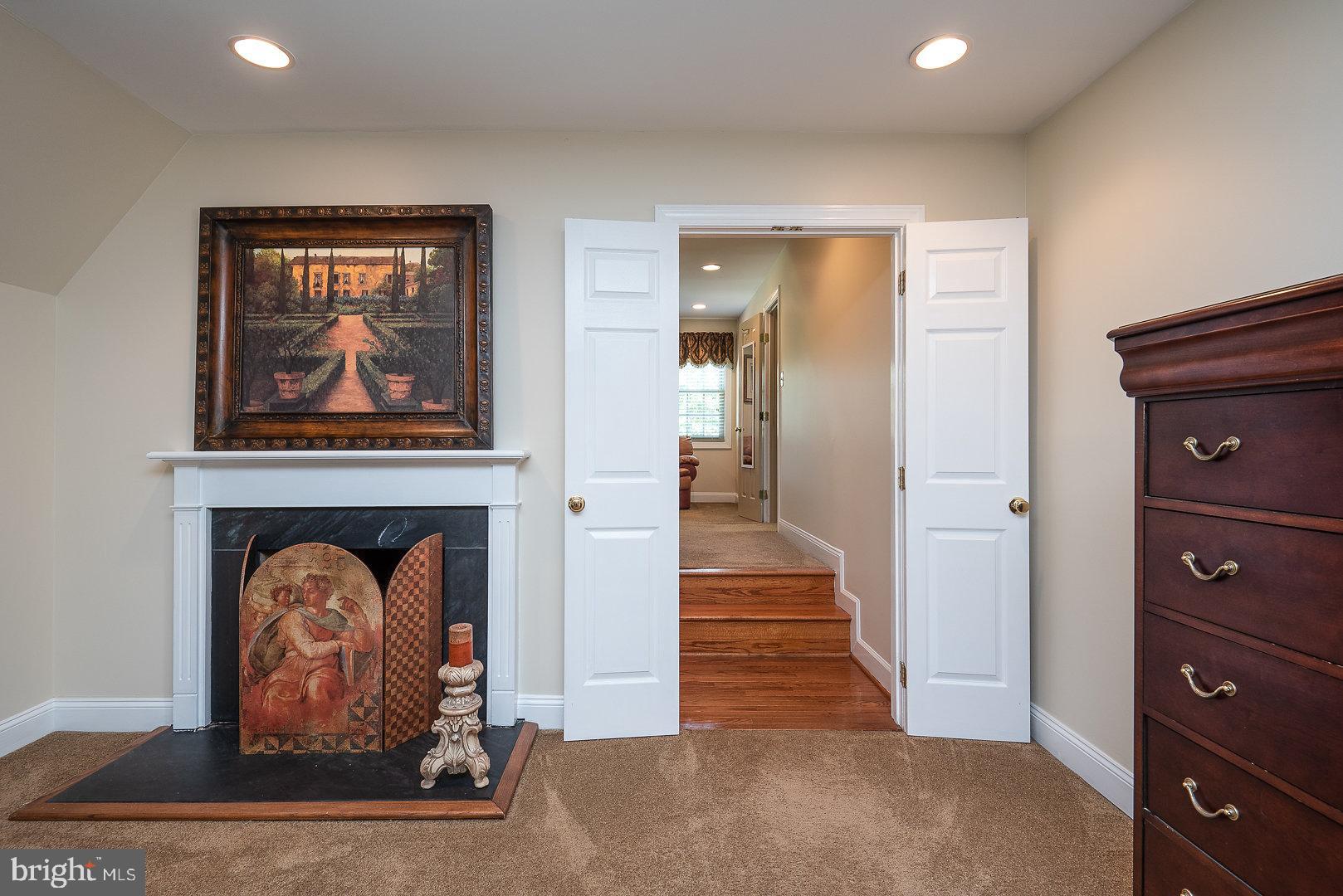 FALKLAND FARM - Residential