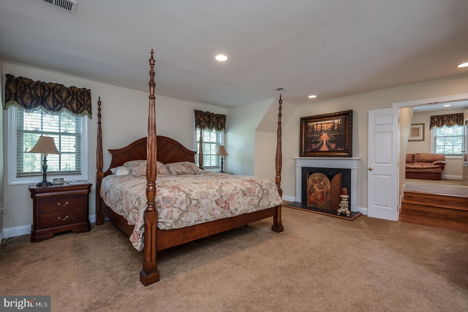 FALKLAND FARM - Residential