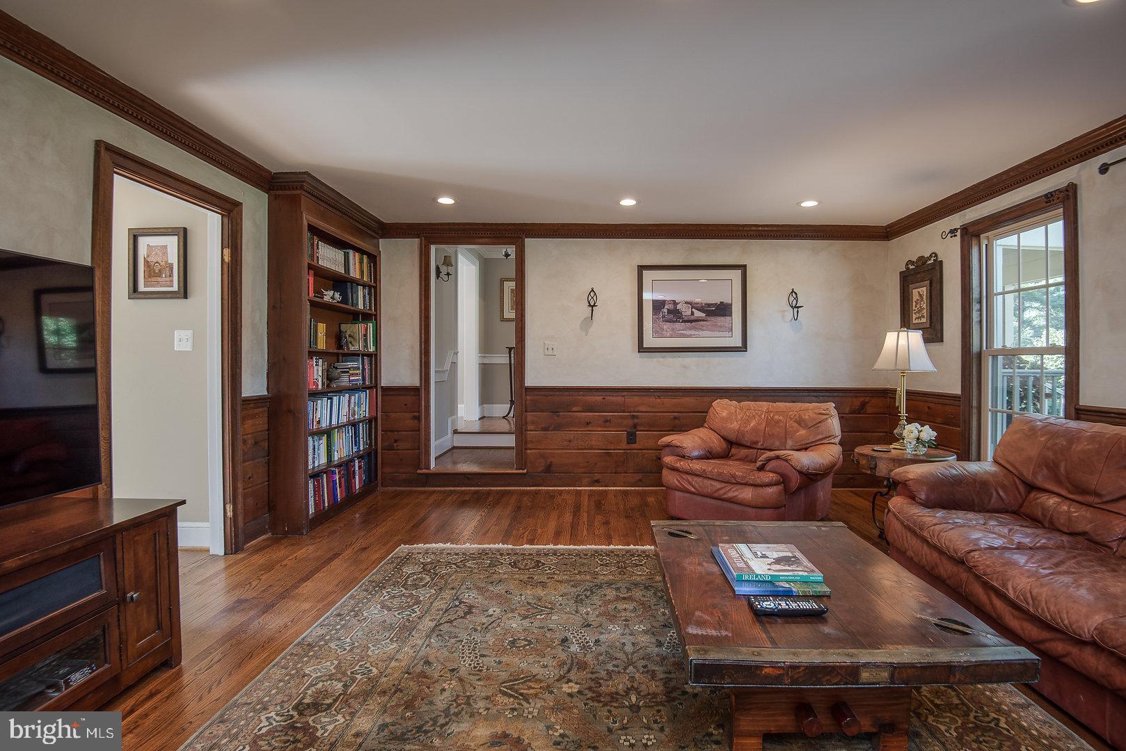 FALKLAND FARM - Residential