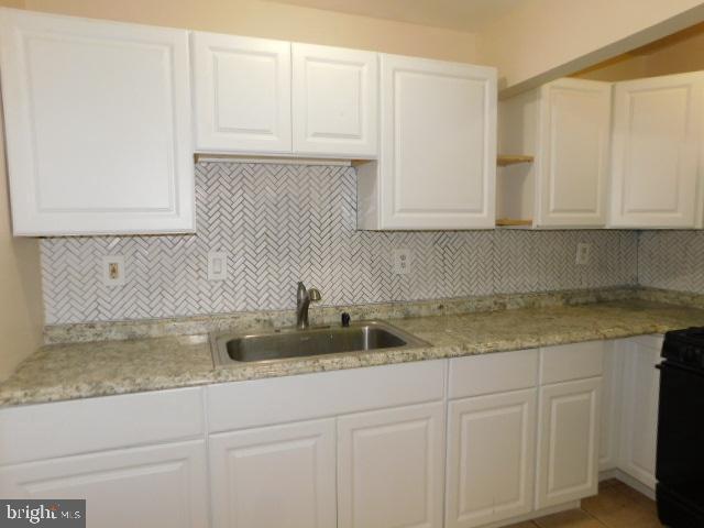 OAKVIEW - Residential Lease