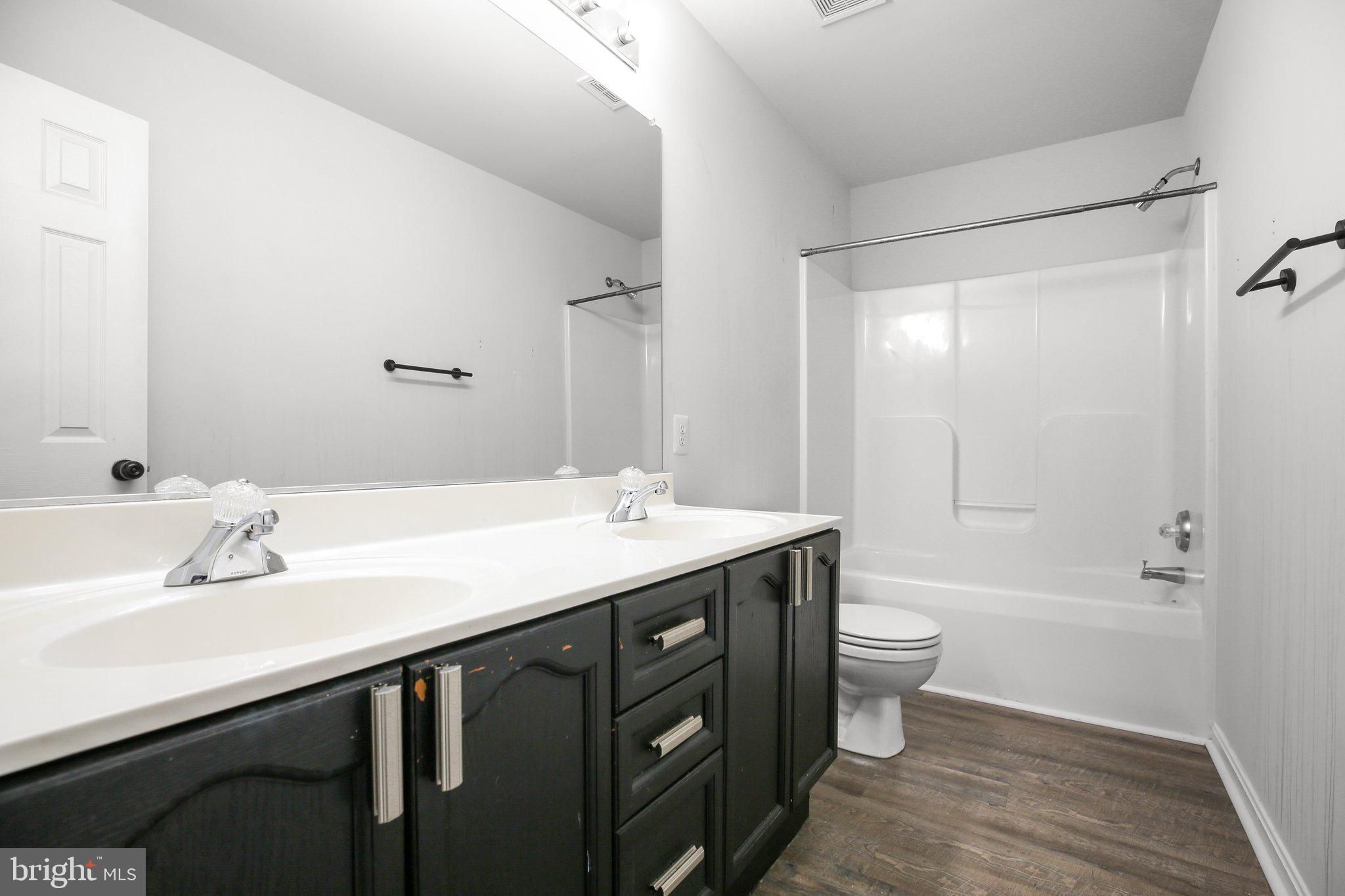 ST GEORGES ESTATES - Residential Lease