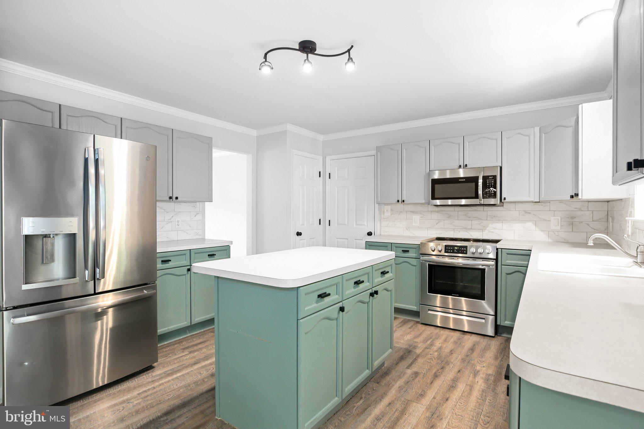 ST GEORGES ESTATES - Residential Lease