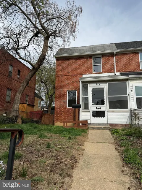 MLS: MDBC2159416