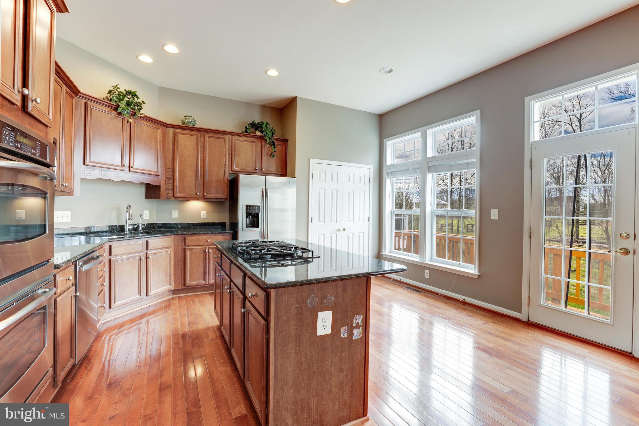 STONE RIDGE SOUTH - Residential Lease