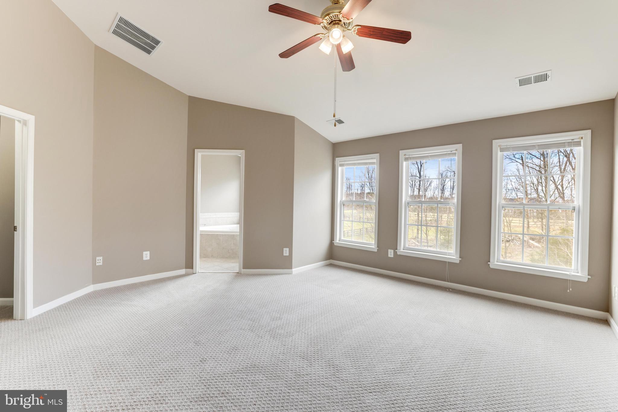 STONE RIDGE SOUTH - Residential Lease