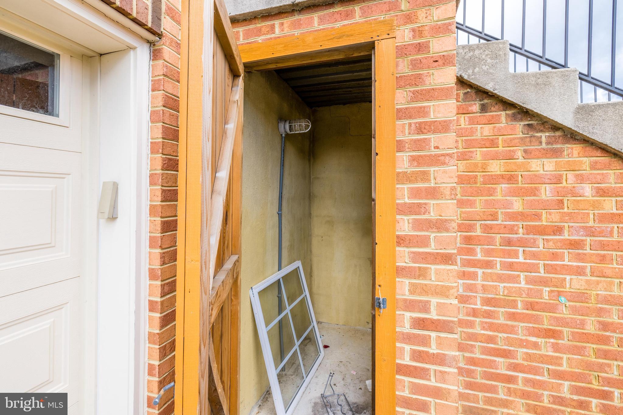 STONE RIDGE SOUTH - Residential Lease