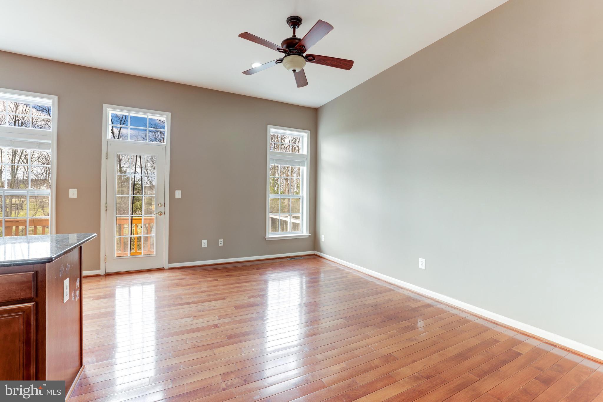 STONE RIDGE SOUTH - Residential Lease